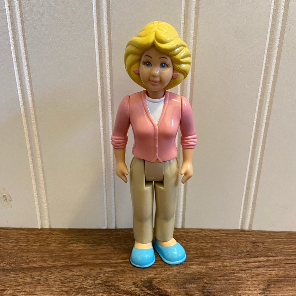 Vintage Little Tikes Grand Mansion Doll House Mom Figure Plastic 80’s 90’s Toy